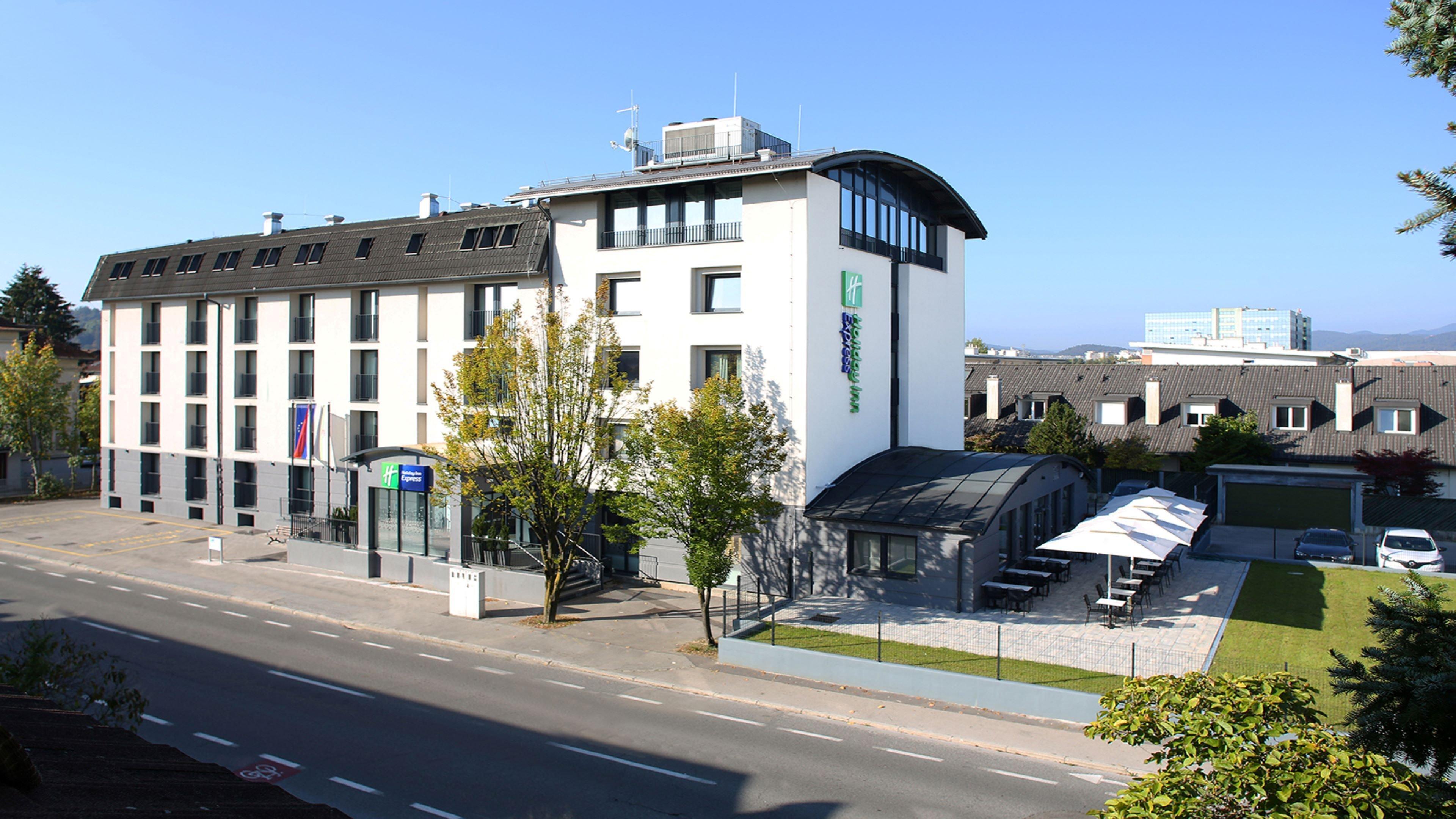 Holiday Inn Express - Ljubljana By Ihg מראה חיצוני תמונה