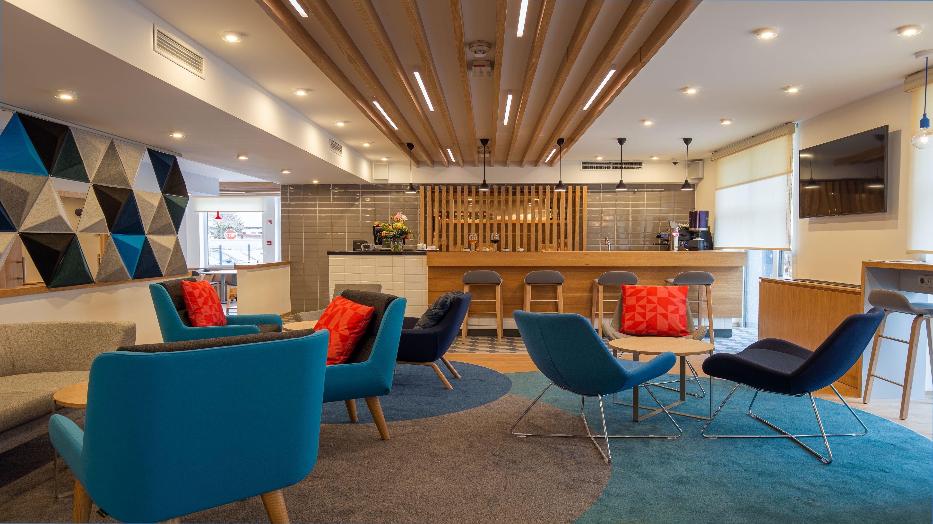 Holiday Inn Express - Ljubljana By Ihg מראה חיצוני תמונה