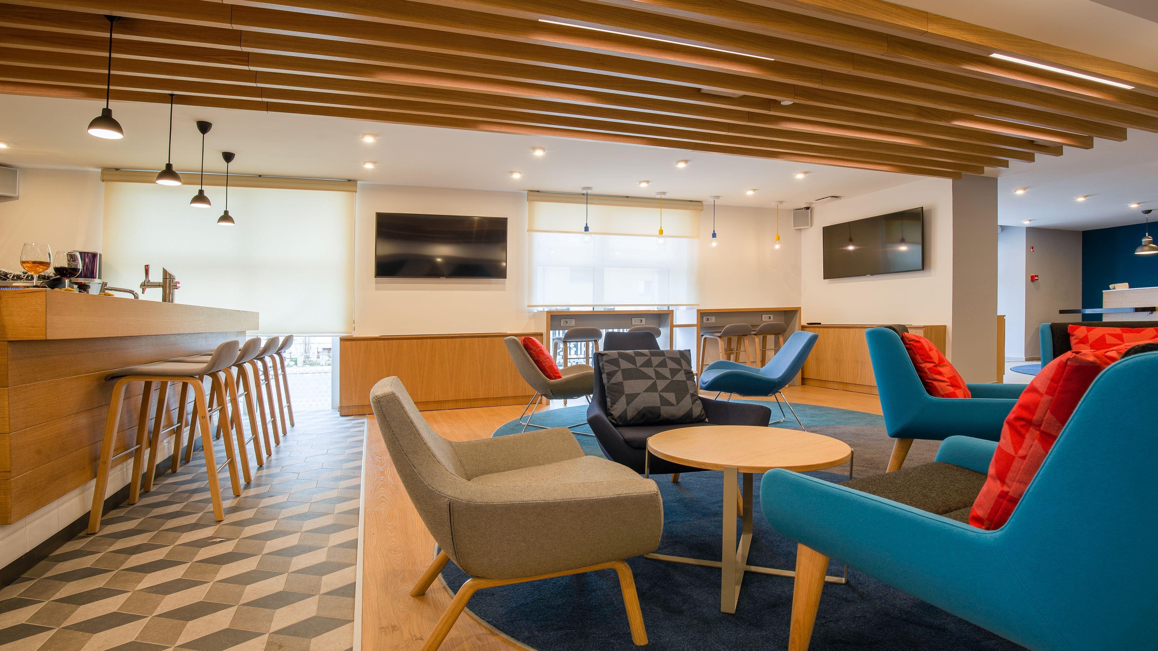 Holiday Inn Express - Ljubljana By Ihg מראה חיצוני תמונה