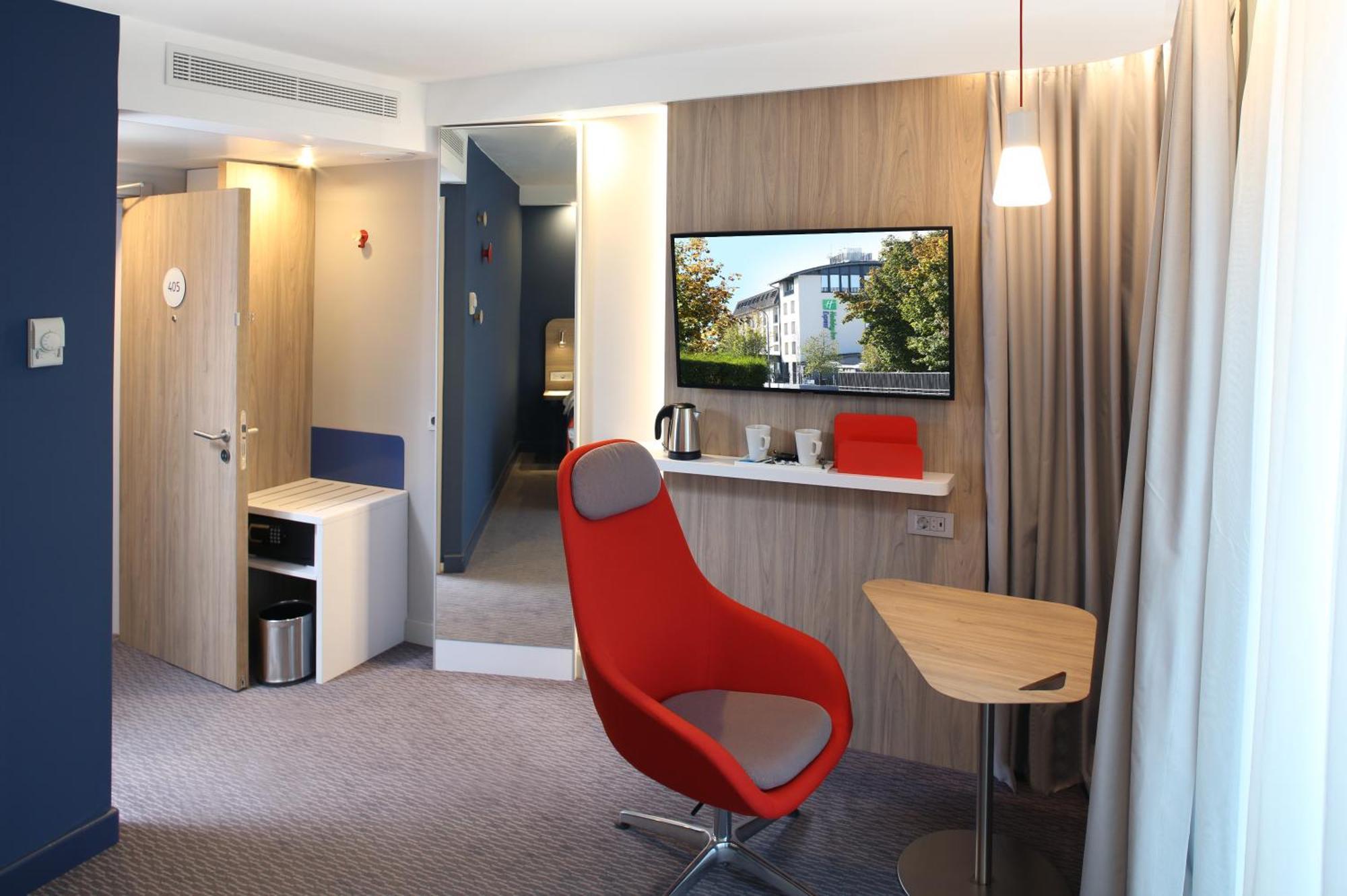 Holiday Inn Express - Ljubljana By Ihg מראה חיצוני תמונה
